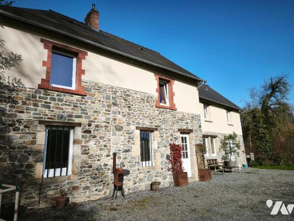 SAINT SAUVEUR  LE MESNILBUS  MAISON DE CARACTERE INDIVIDUELLE RENOVEE 5 CHAMBRES 