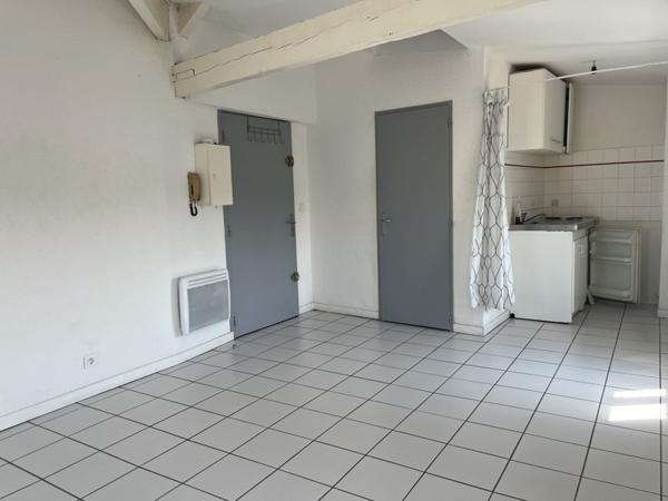 Appartement à vendre 94 140 € Talence 1 pièce 24 m² DPE D