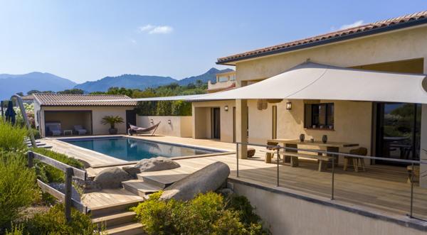 Maison à vendre  6 pièces - 225,15 m2 ZONZA - 201