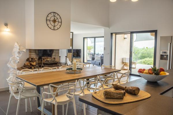 Maison à vendre  6 pièces - 225,15 m2 ZONZA - 201