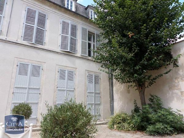 Appartement à louer 3 pièces 60m²