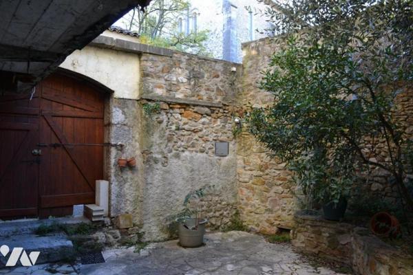 MAISON DE VILLAGE