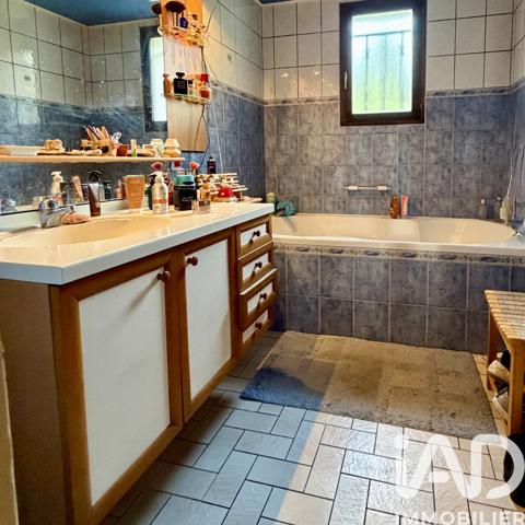 Maison à vendre 7 pièces 122 m² Octeville-sur-Mer