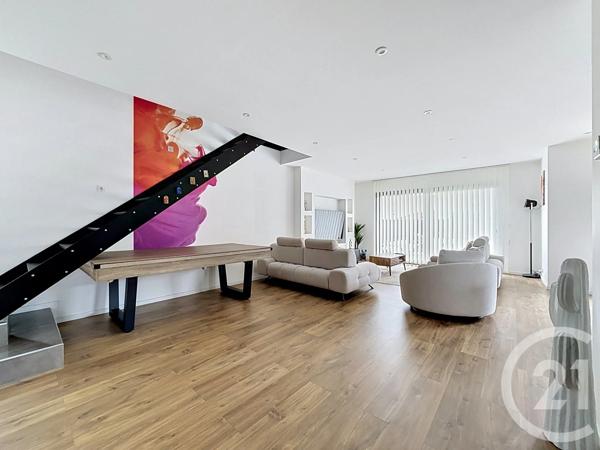 Maison à vendre  6 pièces - 134,81 m 2   AUBIERE  - 63