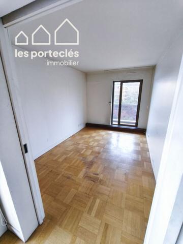 Dernier étage Appartement 4 pièces