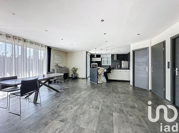 Maison à vendre 6 pièces 139 m² Saint-Chély-d'Apcher