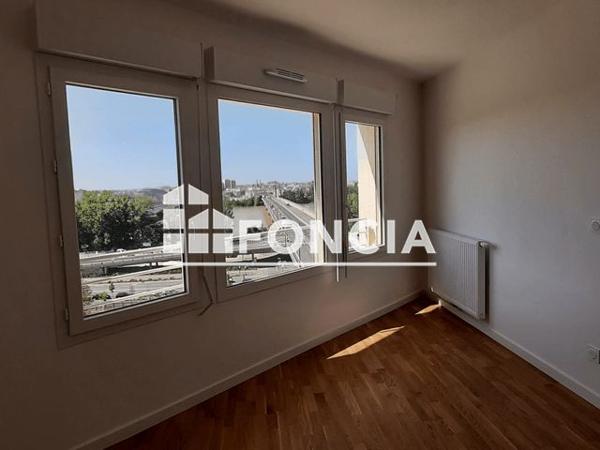 Location Appartement 3 pièces 58.2 m² - 11 BOULEVARD JOLIOT CURIE Bordeaux 33100
