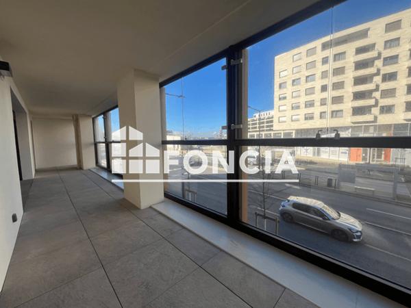 Location Appartement 3 pièces 58.18 m² - 11 BOULEVARD JOLIOT CURIE Bordeaux 33100
