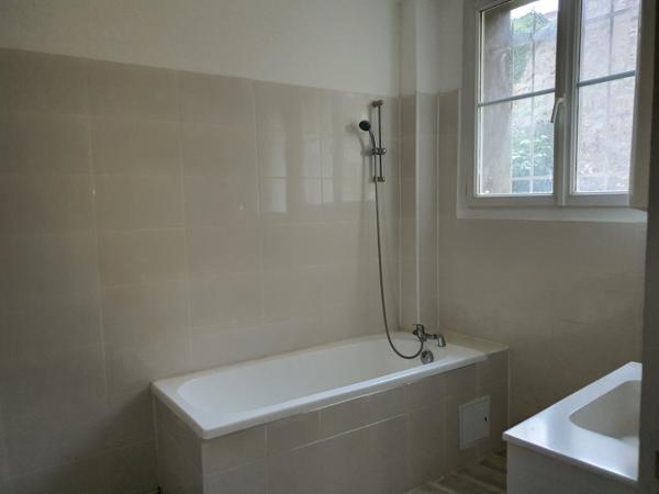 Général 1. Grand T2 rénové