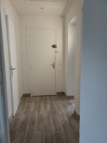 Général 1. Grand T2 rénové