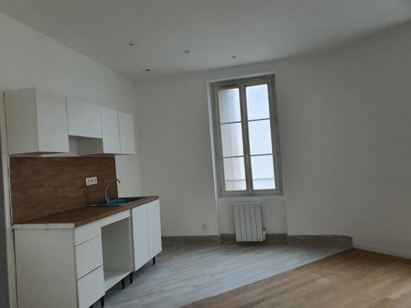 Général 1. Grand T2 rénové