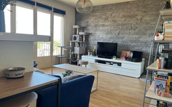 Appartement à vendre    3 pièces •  Montluçon