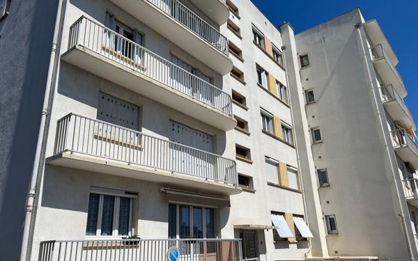 Appartement à vendre    3 pièces •  Montluçon
