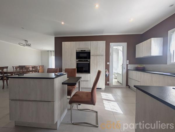 Vente Maison160 m² - 4 Pièces - LUC LA PRIMAUBE (12450)