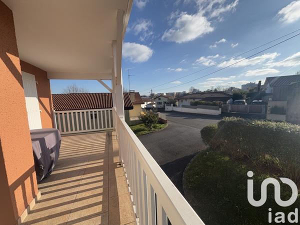 Appartement 3 pièces de 65 m² à Anglet (64600)