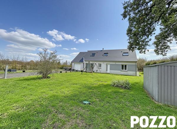 À VENDRE MAISON FAMILIALE RÉCENTE AVEC 5 CHAMBRES ET JARDIN A MOYON Villages LE MESNIL OPAC