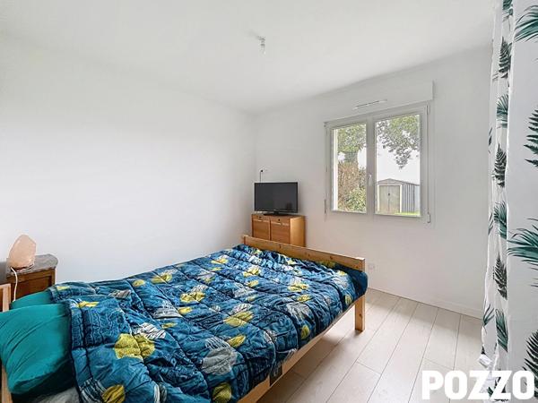 À VENDRE MAISON FAMILIALE RÉCENTE AVEC 5 CHAMBRES ET JARDIN A MOYON Villages LE MESNIL OPAC