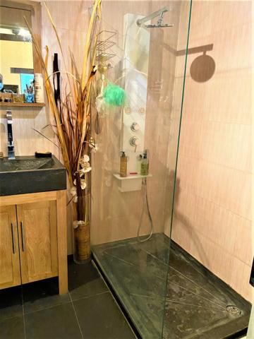 Saulx-les-Chartreux (91160) À Saulx-Les-Chartreux, villa de caractère .