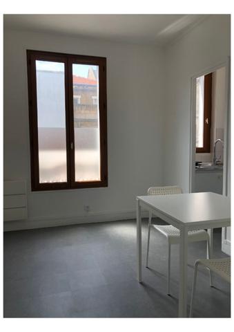 Charmant 2 pièces rénové avec jardin à deux pas de la Place de la République