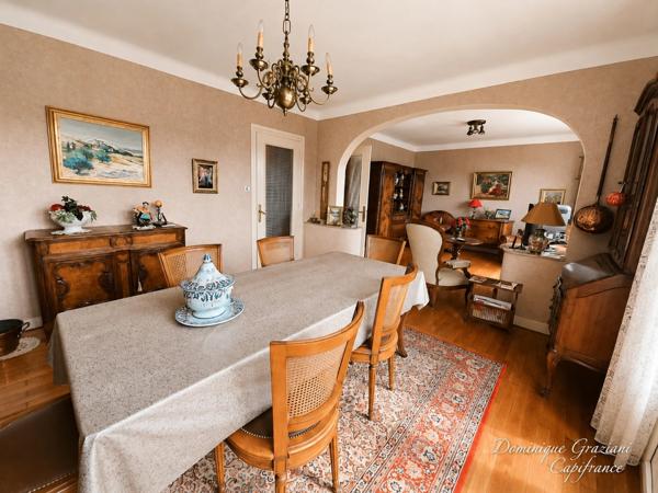 MAISON AUREC SUR LOIRE ,3 CHAMBRES,10MN Centre bourg Aurec sur Loire ,terrain plat et piscinable 935M2