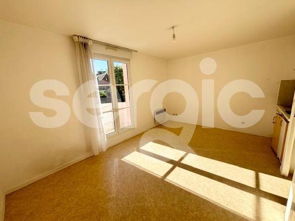 Location 1 Pieces 22 80000 Amiens 25 0030 01 0021