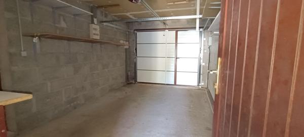 Maison Port Des Barques proche de la mer .