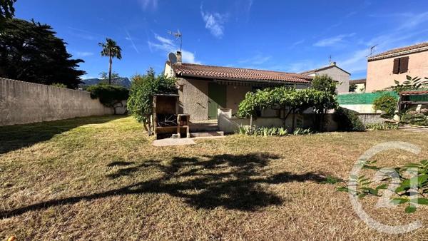 Maison à vendre  5 pièces - 90 m 2   LA GARDE  - 83