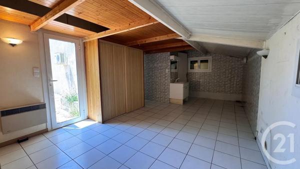 Maison à vendre  5 pièces - 90 m 2   LA GARDE  - 83