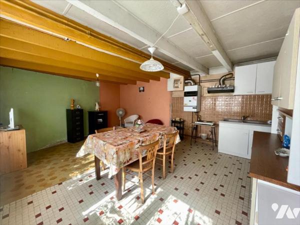 Maison 66 m² avec terrain clos – Gros potentiel – Tournon-sur-Rhône