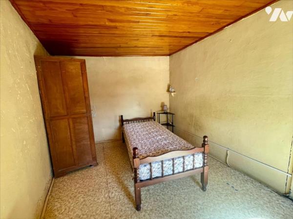 Maison 66 m² avec terrain clos – Gros potentiel – Tournon-sur-Rhône