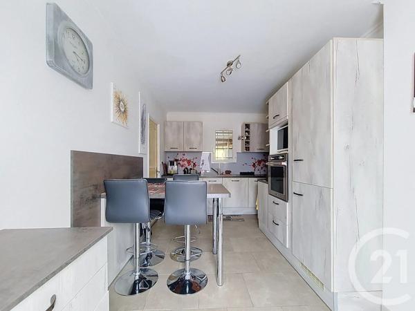 Maison à vendre  5 pièces - 124 m 2   DRAGUIGNAN  - 83