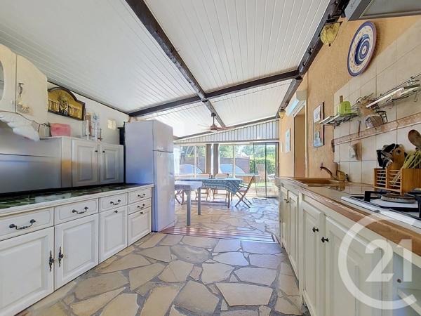 Maison à vendre  5 pièces - 124 m 2   DRAGUIGNAN  - 83