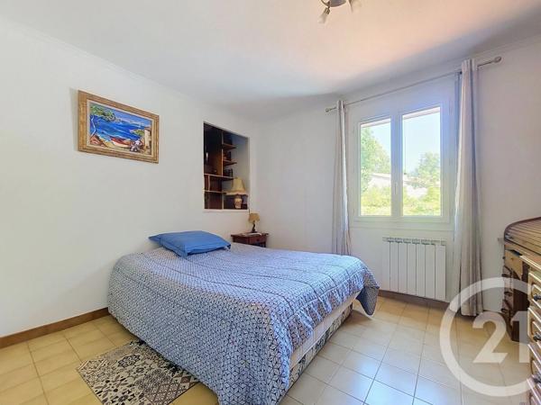 Maison à vendre  5 pièces - 124 m 2   DRAGUIGNAN  - 83