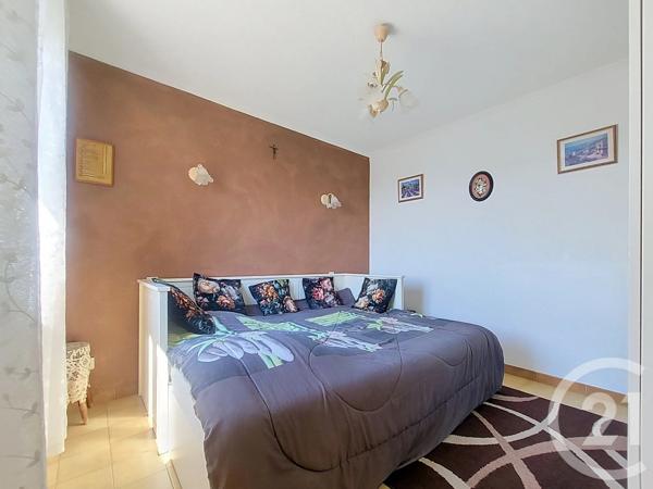 Maison à vendre  5 pièces - 124 m 2   DRAGUIGNAN  - 83