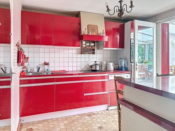 Nantes Hippodrome, en vente ! Maison dans quartier familial à découvrir, gros potentiel, proche transports en commun, jardin + 600 m² !