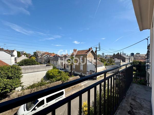 Petit immeuble - Toutes-Aides