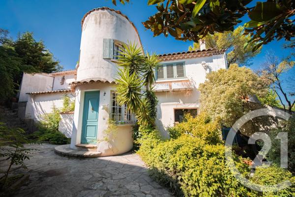 Maison à vendre  14 pièces - 326,46 m 2   GRASSE  - 06
