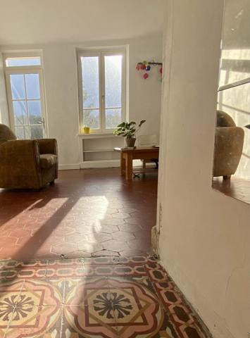 Maison de charme - jardin et dépendances