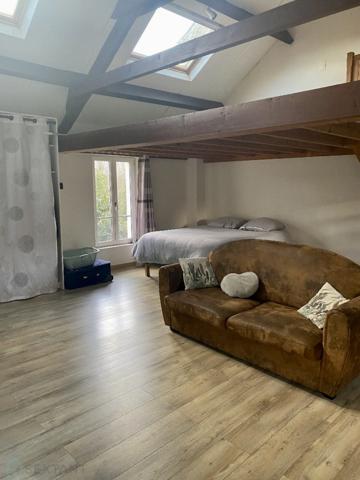 Maison de charme - jardin et dépendances