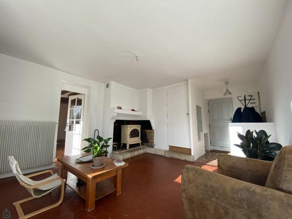 Maison de charme - jardin et dépendances