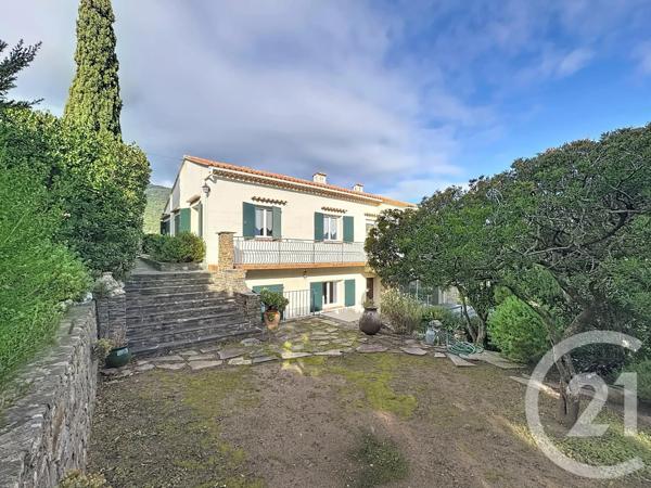 Maison à vendre  6 pièces - 176 m 2   CAVALAIRE SUR MER  - 83
