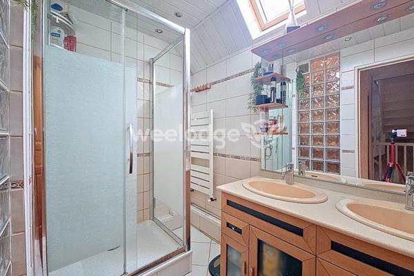 Maison à vendre 6 pièces de 116,03 m² à Éragny