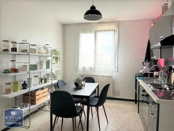 Appartement à vendre 2 pièces 54m² Bourg-en-Bresse (01000)