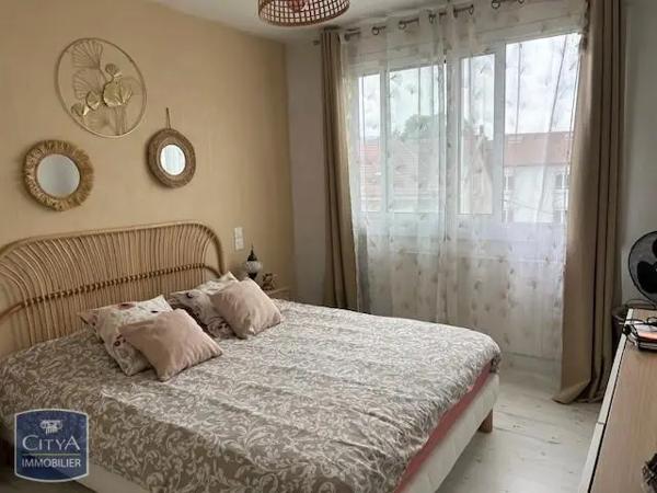 Appartement à vendre 2 pièces 54m² Bourg-en-Bresse (01000)