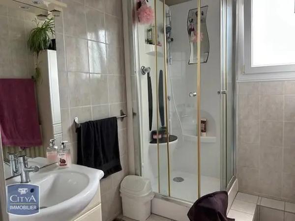 Appartement à vendre 2 pièces 54m² Bourg-en-Bresse (01000)
