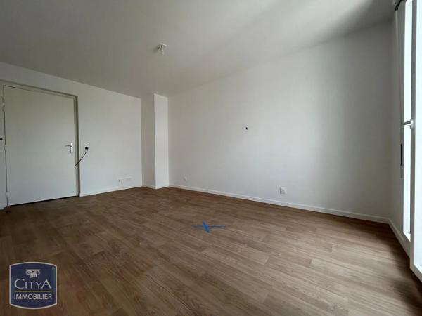 Appartement à louer 1 pièce 28.44m² Dourdan (91410)