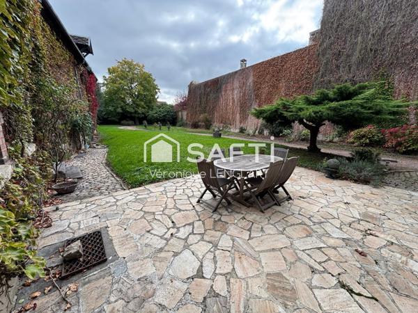 maison type hôtel particulier sur une parcelle de 1560 m2