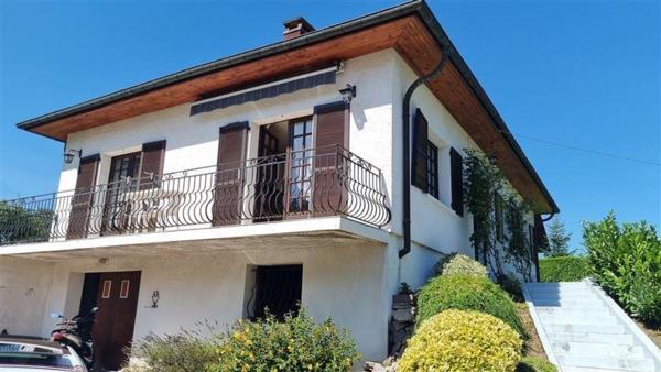 Charmant pavillon à St Nabord les Breuchottes