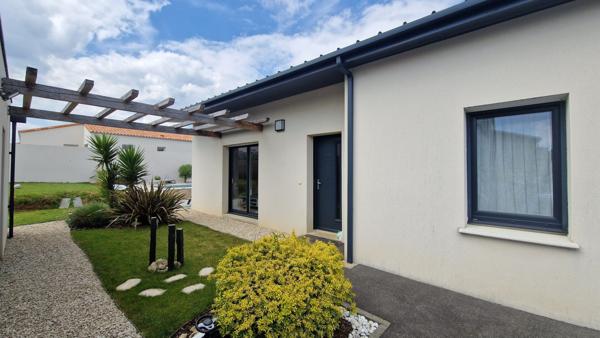 Contemporaine - 6 pièces - 123 m²