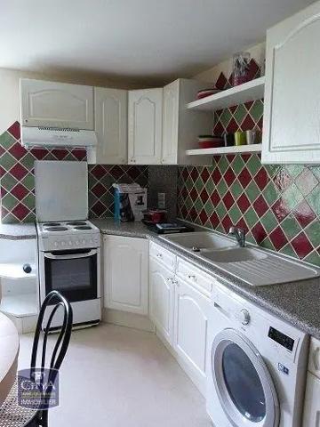 Maison à louer 2 pièces 33m² Loos (59120)
